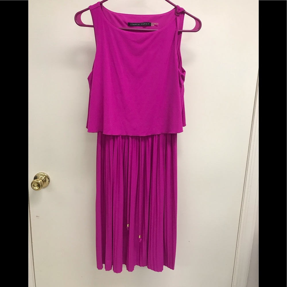 IVANKA TRUMP Pink Sleeveless midi dress